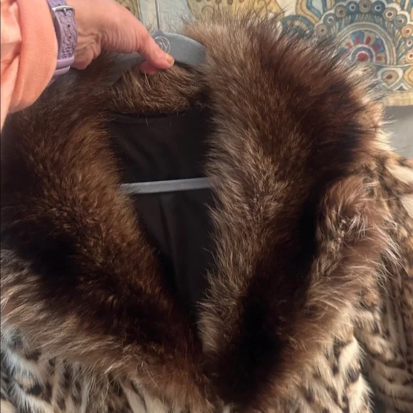 GENUINE LEOPARD FUR VINTAGE FABULOUS LONG COAT ADDITIONAL PHOTOS!! - Picture 8 of 17